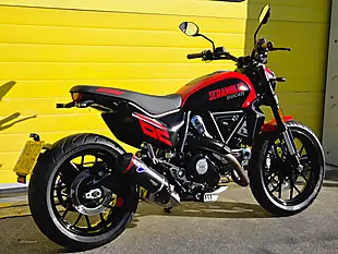 Used 2023 Ducati Scrambler 800 Full Throttle Multi-Coloured - Interior and Exterior details 4