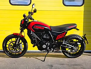 Used 2023 Ducati Scrambler 800 Full Throttle Multi-Coloured - Interior and Exterior details 5