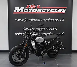 Used 2023 Ducati Scrambler Icon 800 Icon Black - Interior and Exterior details 5
