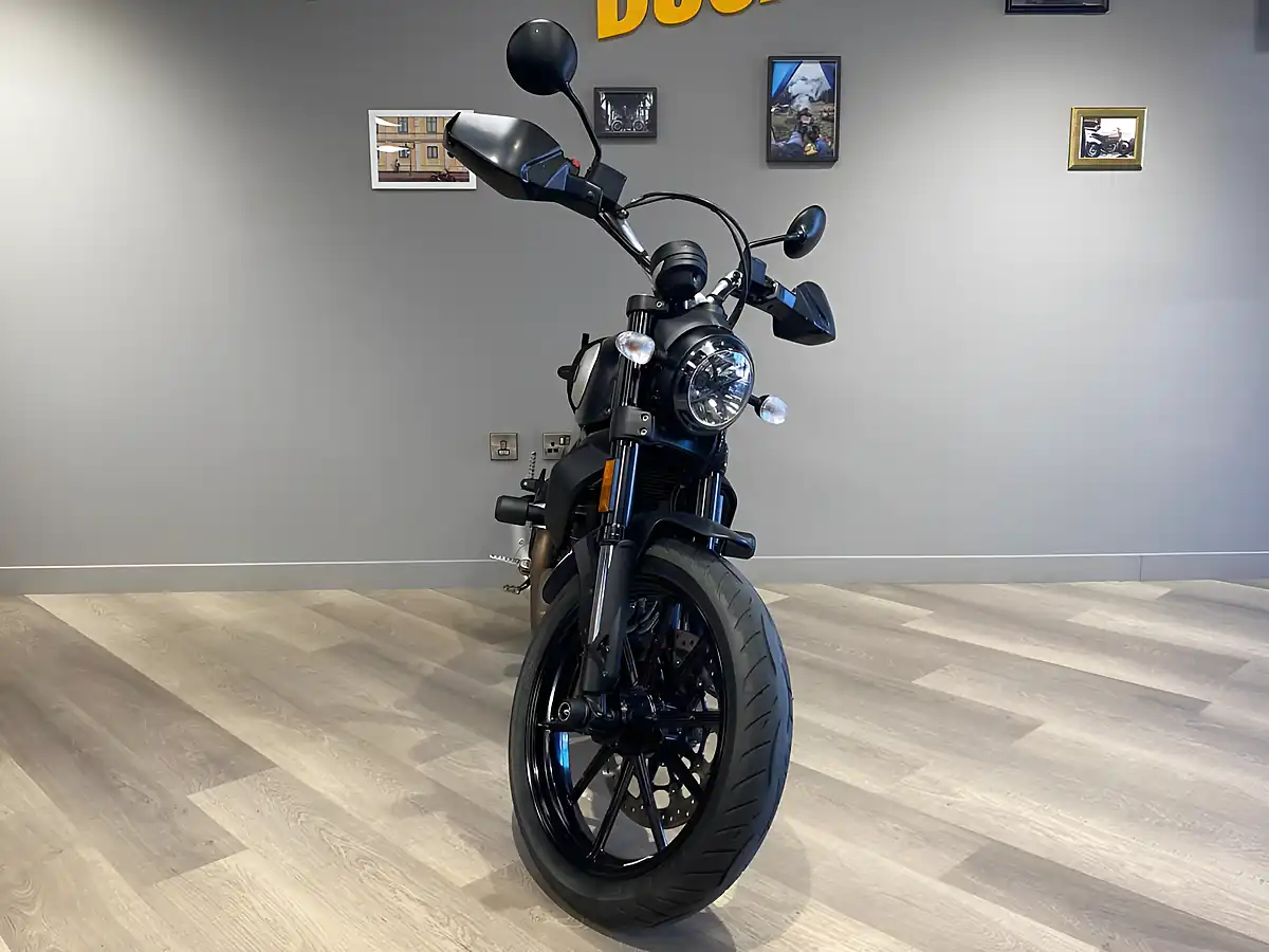 Used 2023 Ducati Scrambler Icon Dark - Interior and Exterior details 5