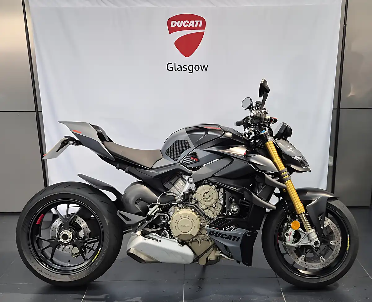 Used 2023 Ducati Streetfighter V4 S Grey Nero - Front View
