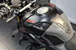 Used 2023 Ducati Streetfighter V4 S Grey Nero - Interior and Exterior details 7