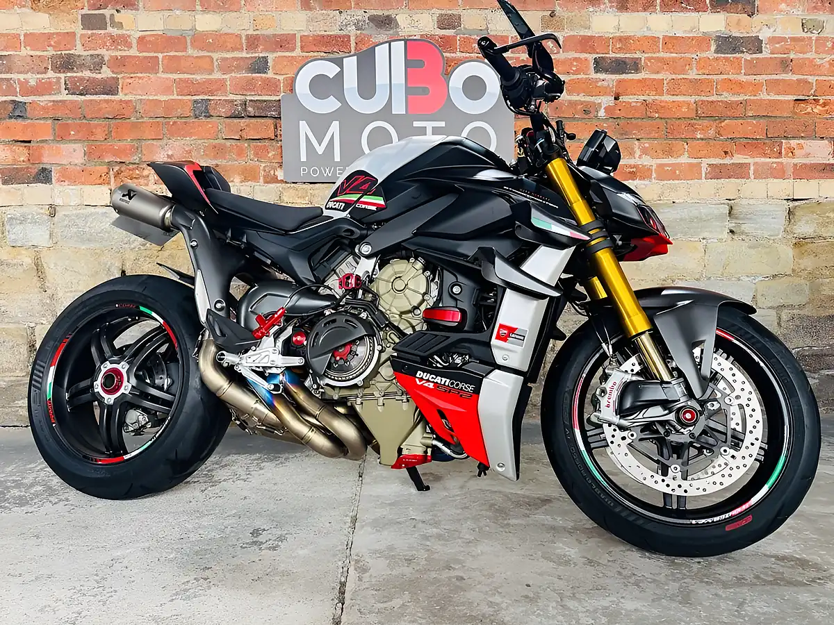 Used 2023 Ducati Streetfighter V4 SP2 Black - Front View