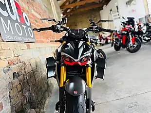 Used 2023 Ducati Streetfighter V4 SP2 Black - Interior and Exterior details 18