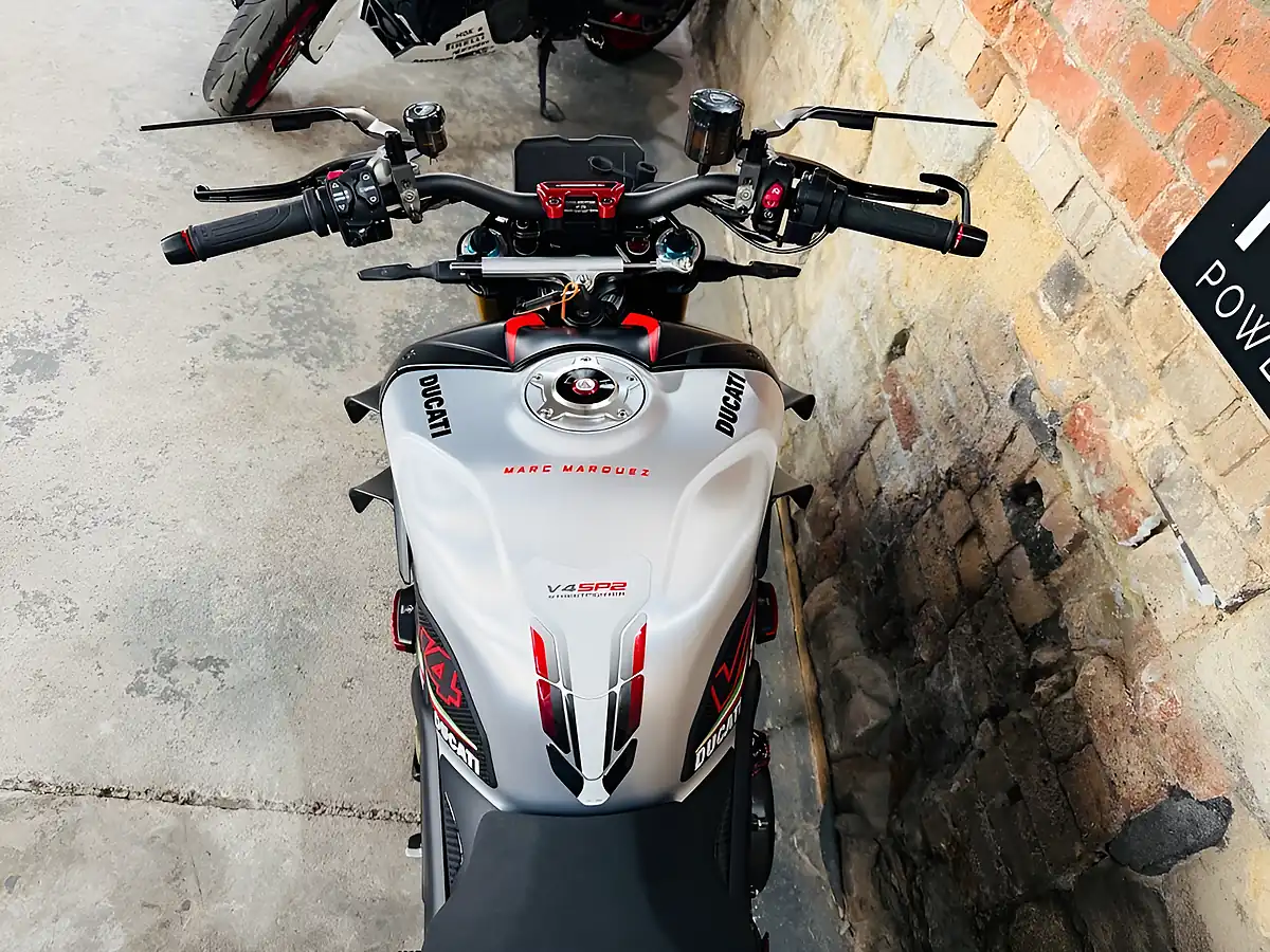 Used 2023 Ducati Streetfighter V4 SP2 Black - Interior and Exterior details 19