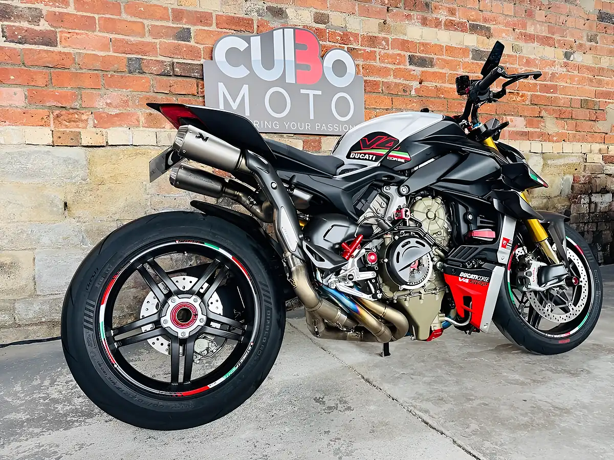 Used 2023 Ducati Streetfighter V4 SP2 Black - Interior and Exterior details 4