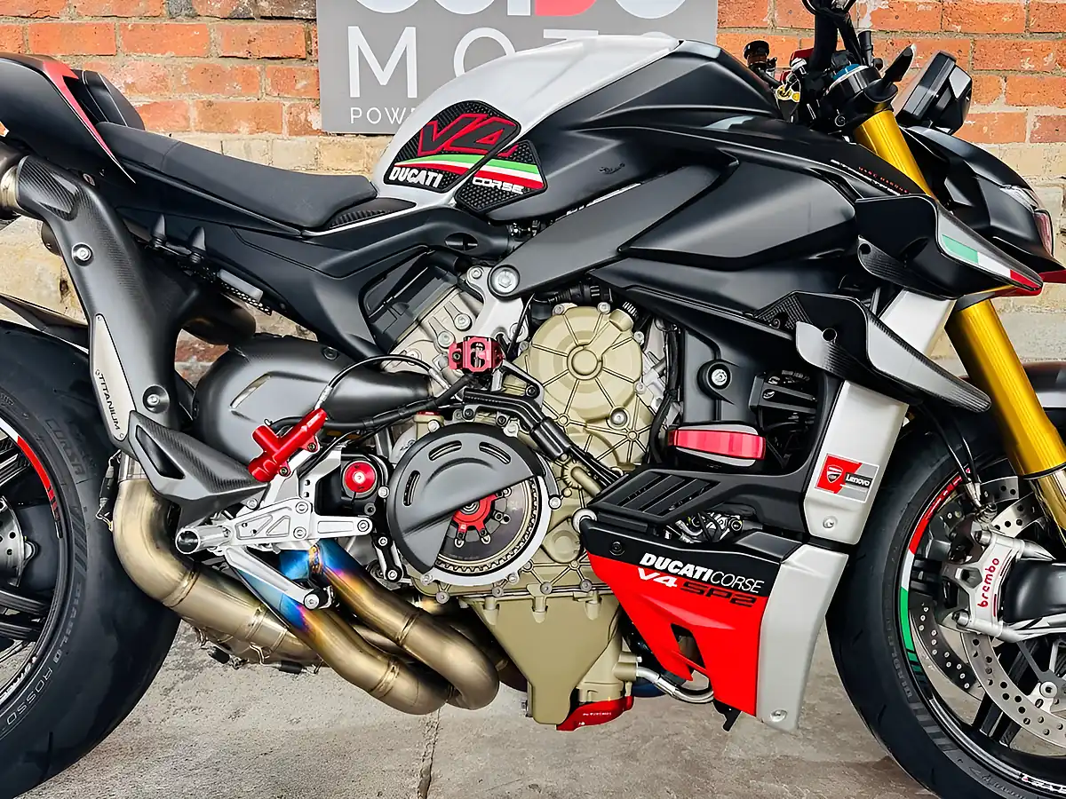 Used 2023 Ducati Streetfighter V4 SP2 Black - Interior and Exterior details 7