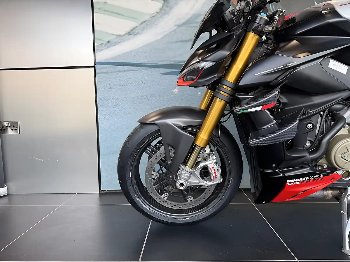 Used 2023 Ducati Streetfighter V4 SP2 Winter Test Livery - Interior and Exterior details 11