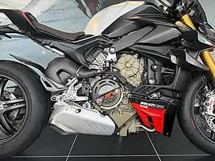 Used 2023 Ducati Streetfighter V4 SP2 Winter Test Livery - Interior and Exterior details 3