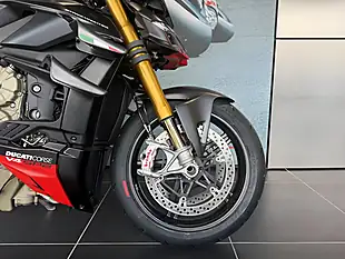 Used 2023 Ducati Streetfighter V4 SP2 Winter Test Livery - Interior and Exterior details 4