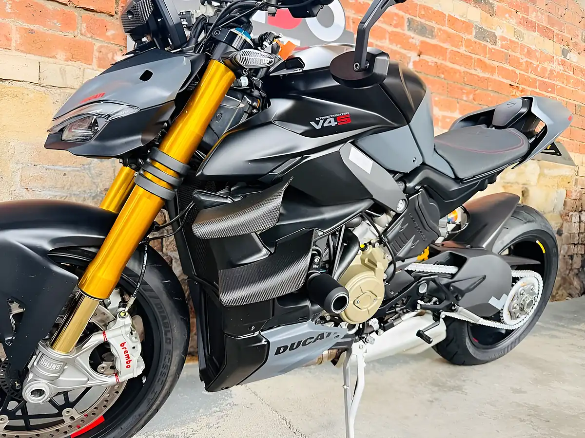 Used 2023 Ducati Streetfighter V4S Evo 2 Grey - Interior and Exterior details 15