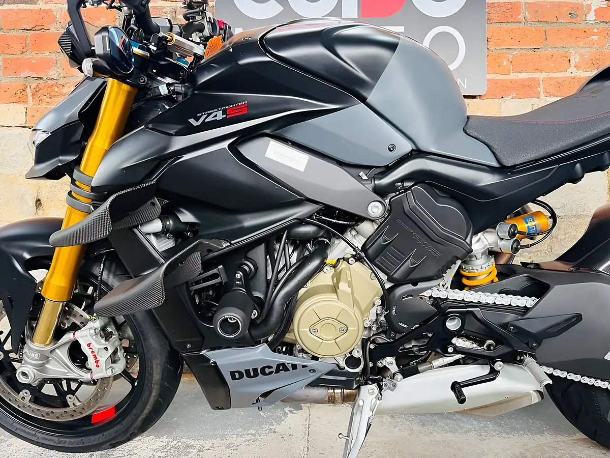 Used 2023 Ducati Streetfighter V4S Evo 2 Grey - Interior and Exterior details 16