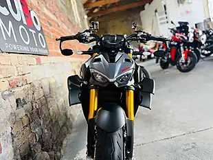 Used 2023 Ducati Streetfighter V4S Evo 2 Grey - Interior and Exterior details 19