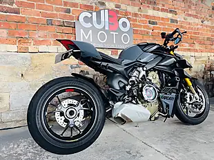 Used 2023 Ducati Streetfighter V4S Evo 2 Grey - Interior and Exterior details 4
