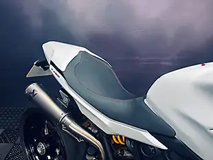 Used 2023 Ducati Supersport 950 S White - Interior and Exterior details 13