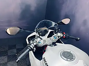 Used 2023 Ducati Supersport 950 S White - Interior and Exterior details 7