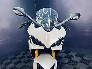 Used 2023 Ducati Supersport 950 S White - Interior and Exterior details 8