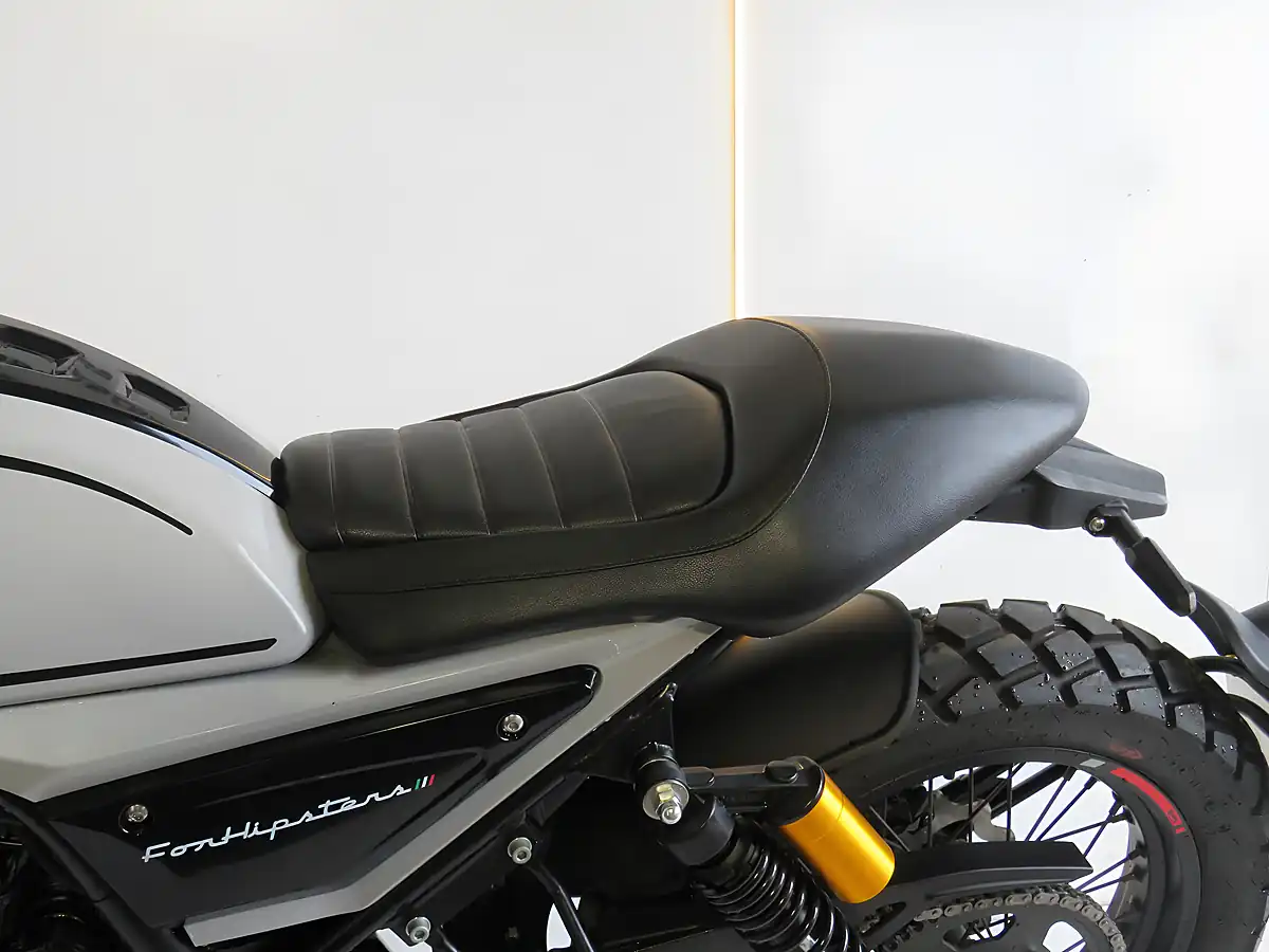 Used 2023 Fb Mondial Hps Grey - Interior and Exterior details 16