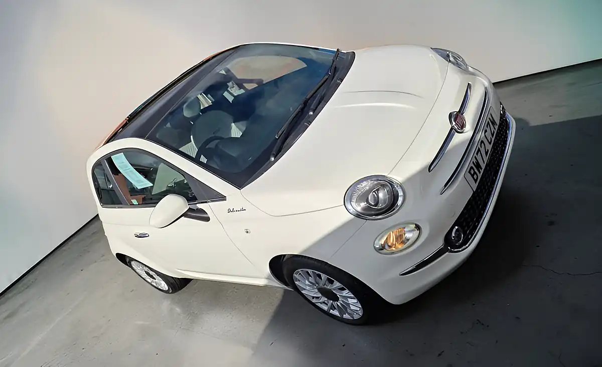 Used 2023 Fiat 500 Dolcevita Bossanova White - Interior and Exterior details 8