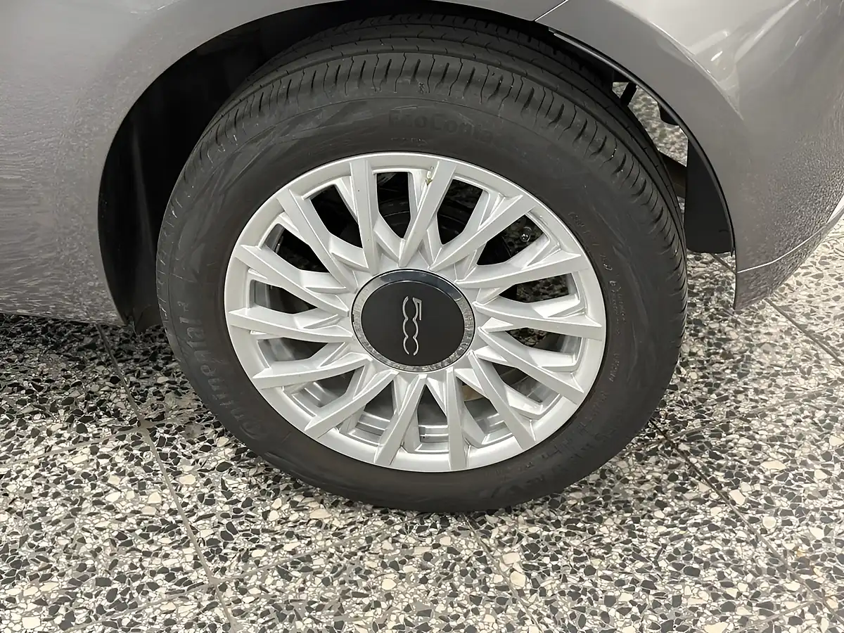 Used 2023 Fiat 500 Dolcevita Grey - Interior and Exterior details 14