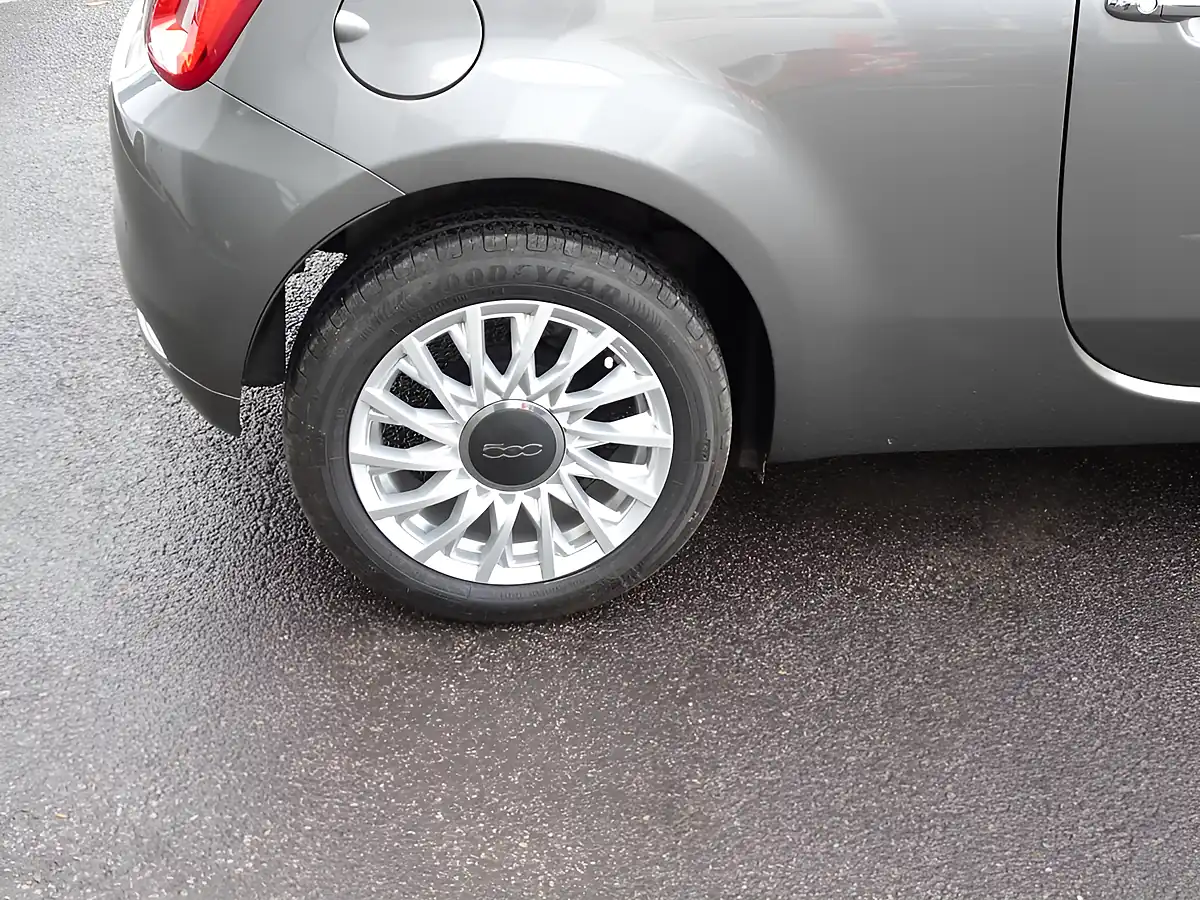 Used 2023 Fiat 500 Electroclash Grey - Interior and Exterior details 18