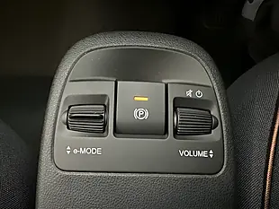 Used 2023 Fiat 500 Icon 3DR White - Interior and Exterior details 16