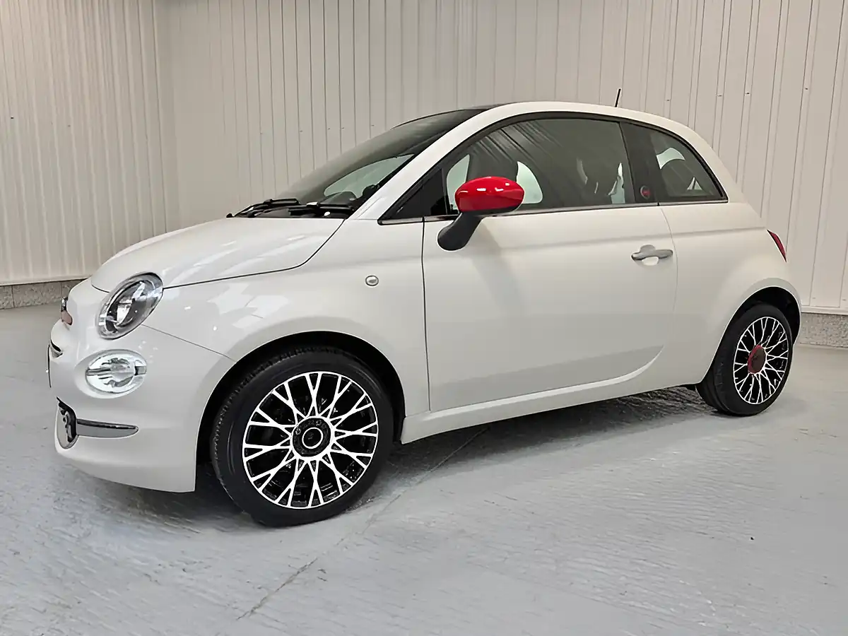 Used 2023 Fiat 500 Red Bossa Nova White - Interior and Exterior details 3