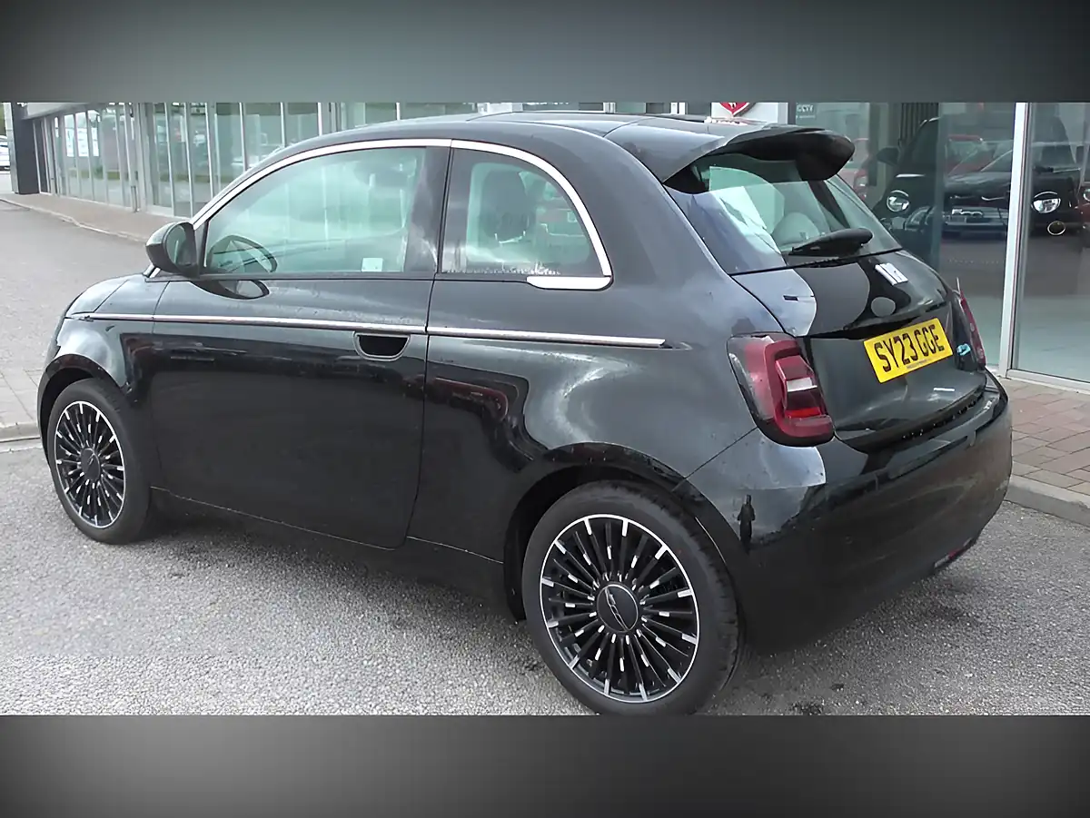 Used 2023 Fiat 500E La Prima Black - Interior and Exterior details 2