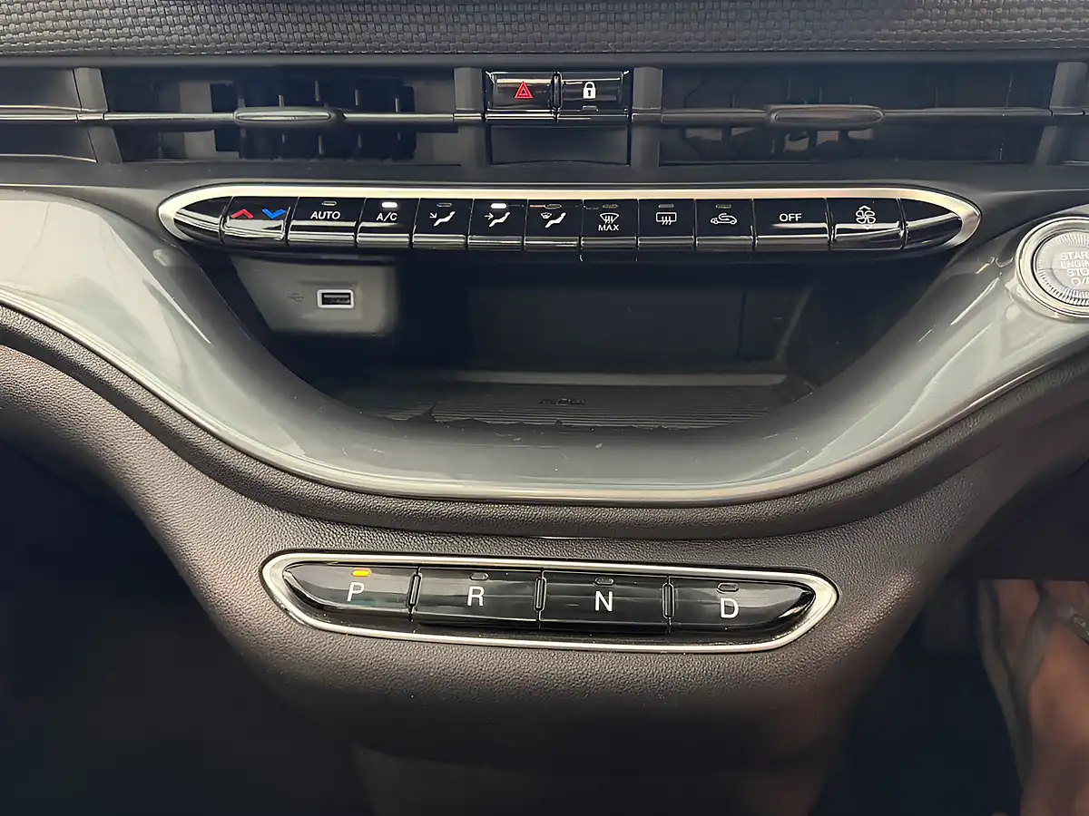 Used 2023 Fiat 500E La Prima Gold - Interior and Exterior details 13