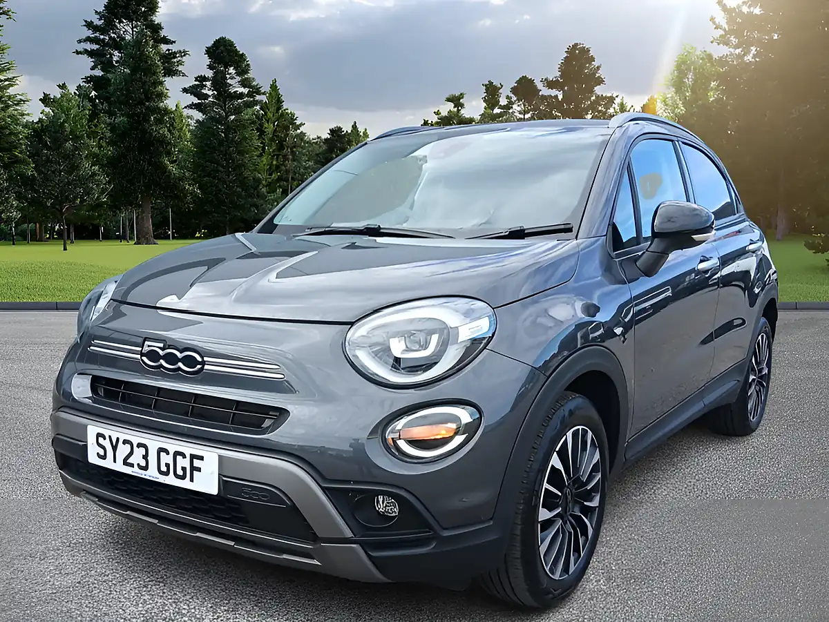 Used 2023 Fiat 500X Cross Grey - Front View