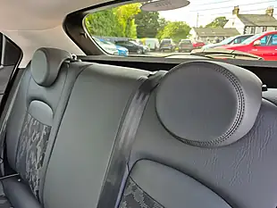 Used 2023 Fiat 500X Cross White - Interior and Exterior details 15