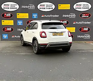 Used 2023 Fiat 500X Cross White - Interior and Exterior details 3