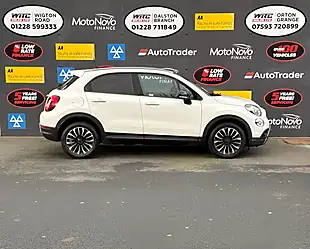 Used 2023 Fiat 500X Cross White - Interior and Exterior details 5