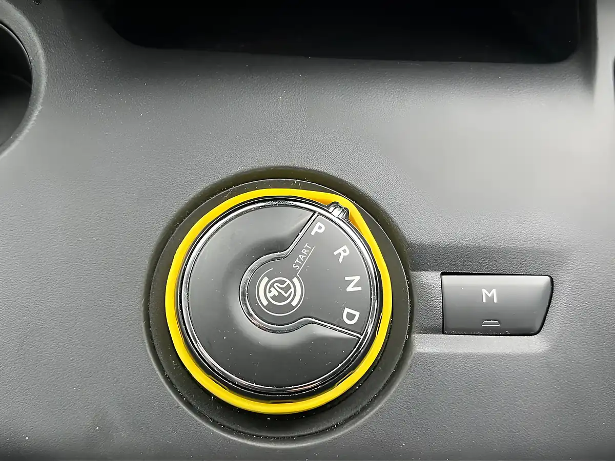 Used 2023 Fiat Doblo Maxi Primo Perla Black - Interior and Exterior details 9