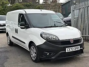 Used 2023 Fiat Doblo Maxi Tecnico White - Interior and Exterior details 18