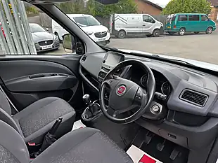 Used 2023 Fiat Doblo Maxi Tecnico White - Interior and Exterior details 19
