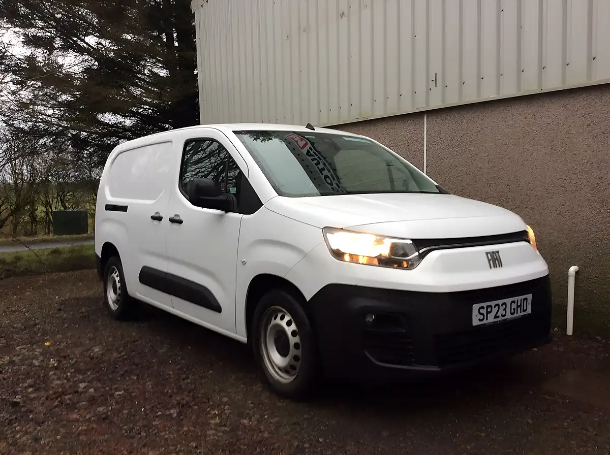 Used 2023 Fiat Doblo Maxi White - Interior and Exterior details 2
