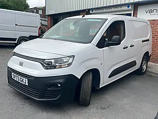Used 2023 Fiat Doblo Maxi White - Interior and Exterior details 2