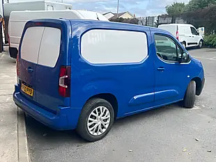 Used 2023 Fiat Doblo Primo White - Interior and Exterior details 3