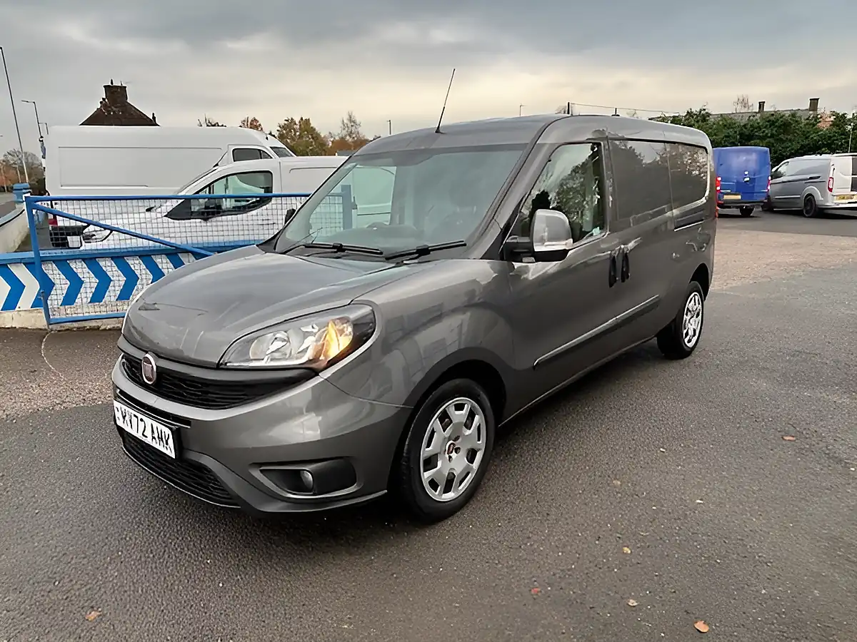 Used 2023 Fiat Doblo Tecnico Maxi Grey - Front View