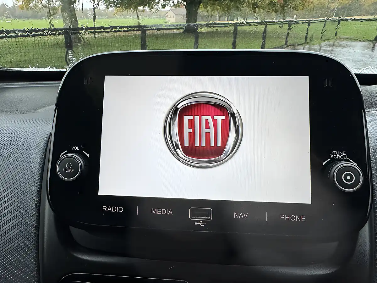 Used 2023 Fiat Doblo Tecnico White - Interior and Exterior details 16