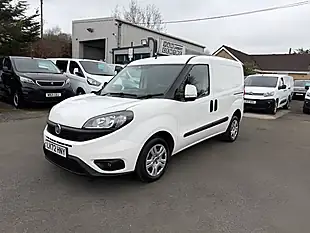 Used 2023 Fiat Doblo Tecnico White - Interior and Exterior details 10