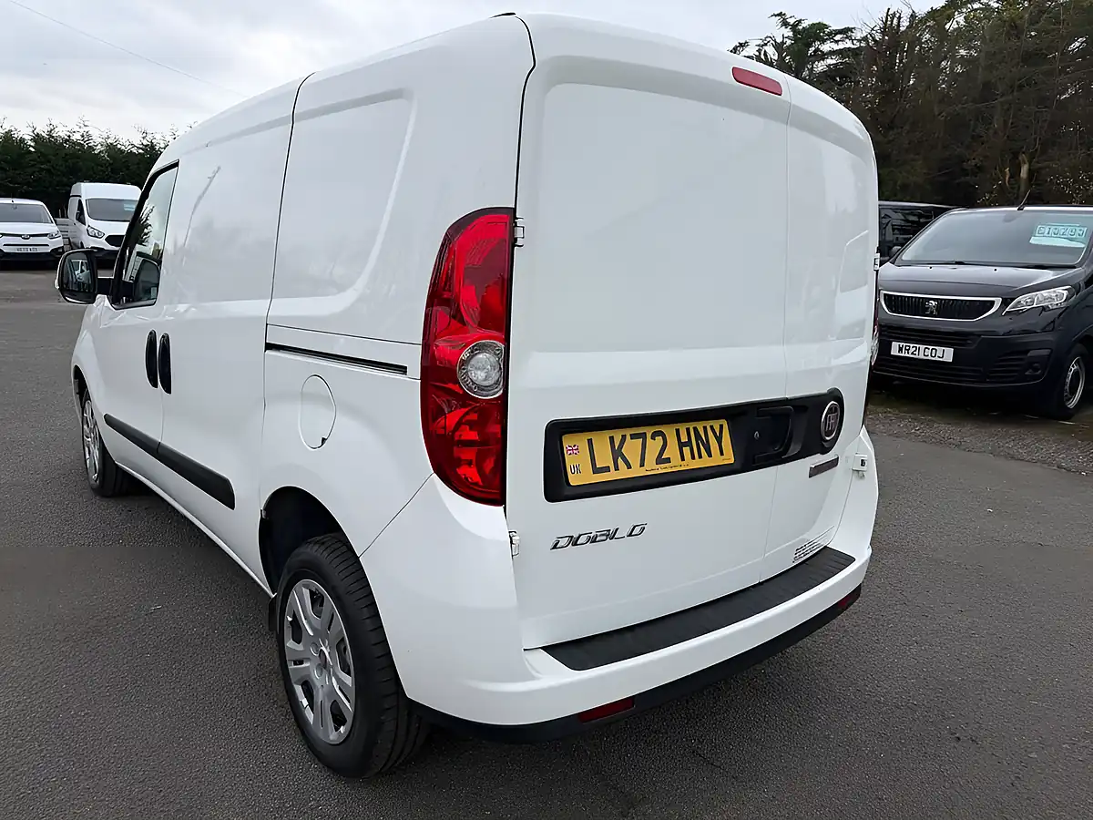 Used 2023 Fiat Doblo Tecnico White - Interior and Exterior details 20