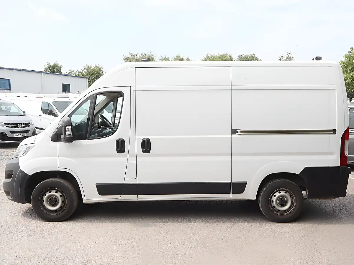 Used 2023 Fiat Ducato 35 Business Pro Ducato White - Interior and Exterior details 3