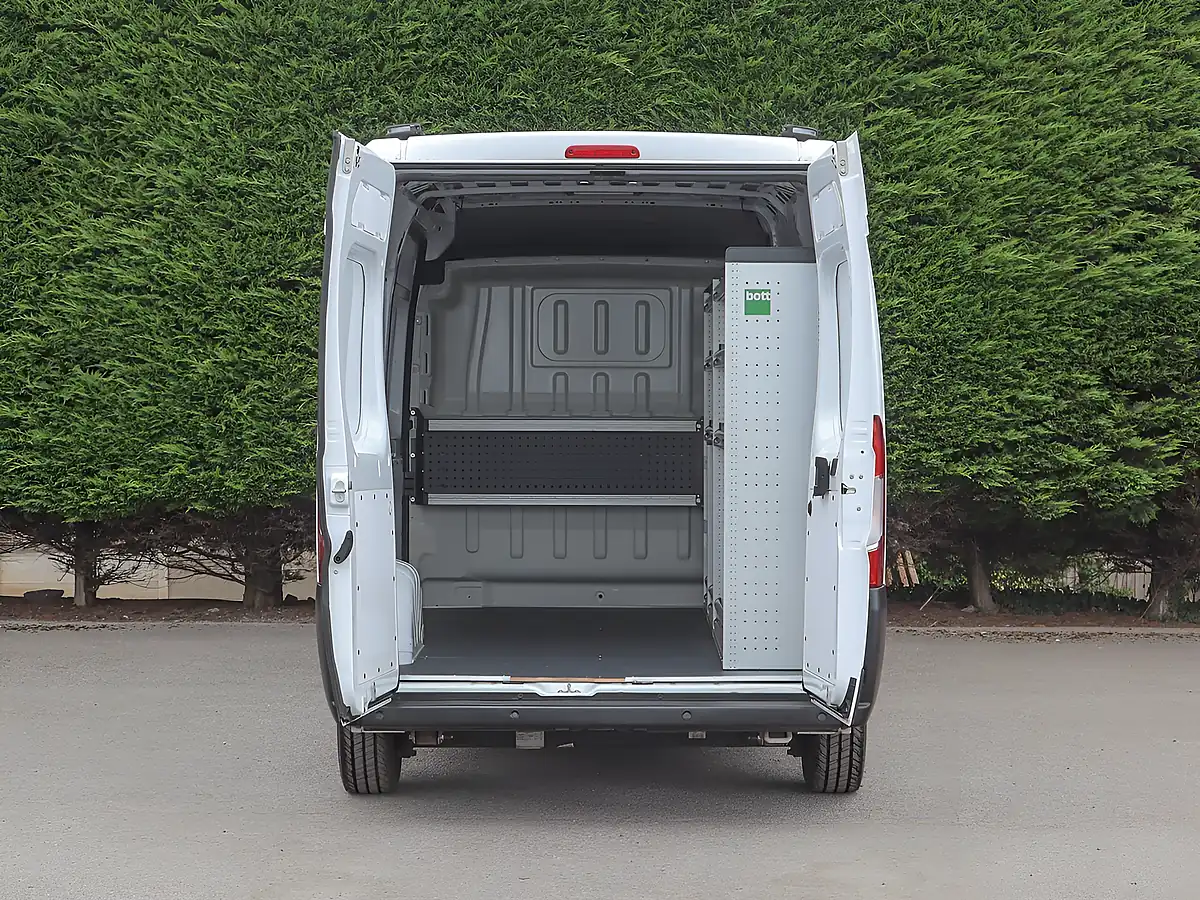Used 2023 Fiat Ducato 35 Business Pro L2 H2 Mwb Ducato White - Interior and Exterior details 8