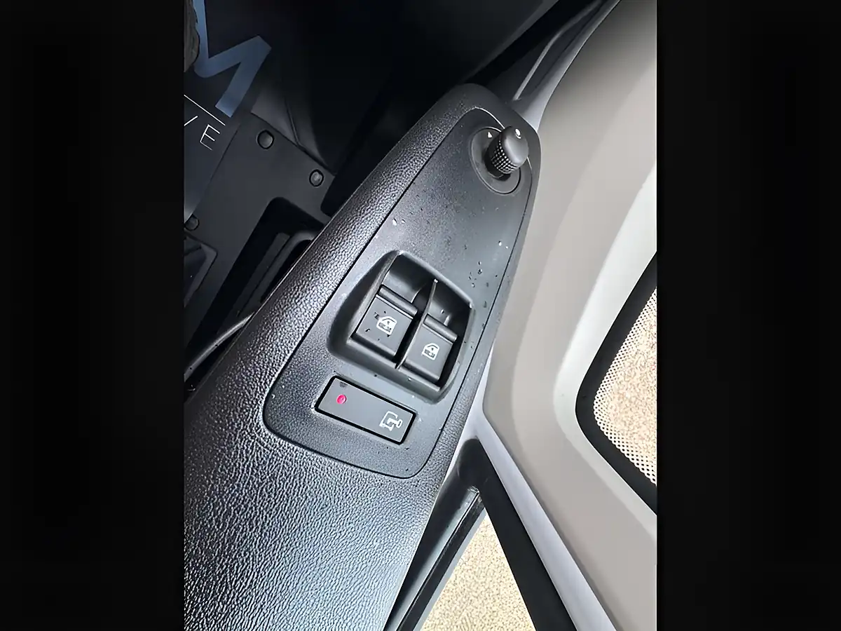 Used 2023 Fiat Ducato 35 Business Professional White - Interior and Exterior details 17