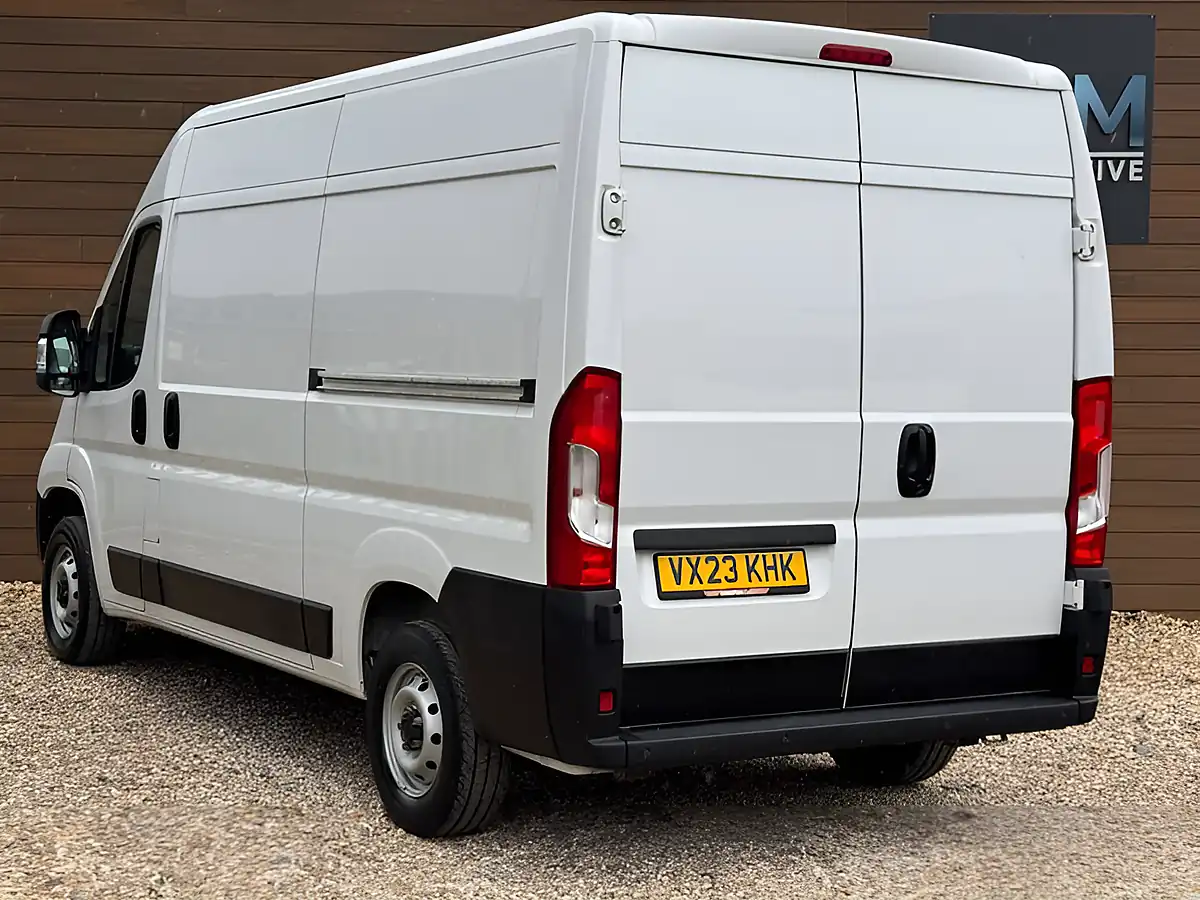 Used 2023 Fiat Ducato 35 Business Professional White - Interior and Exterior details 8