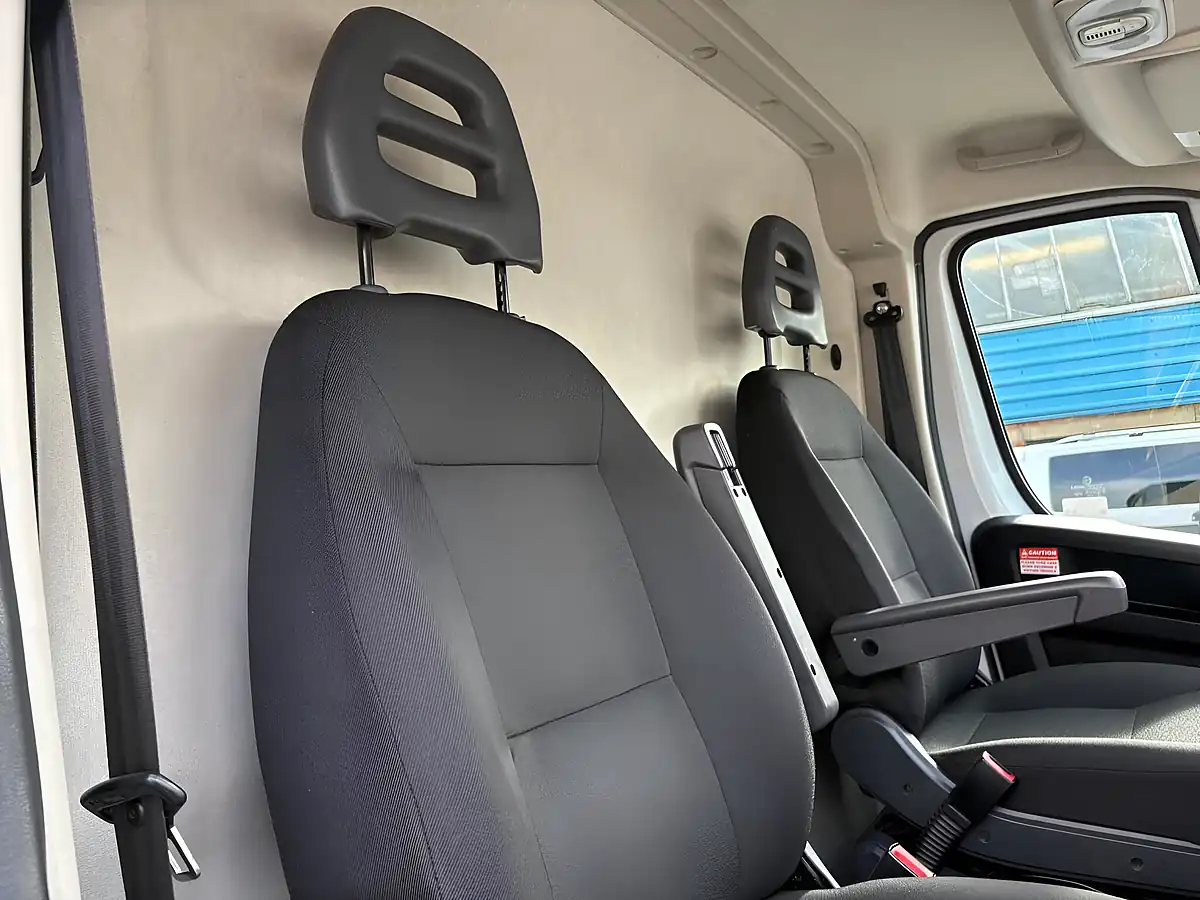 Used 2023 Fiat Ducato 35 Maxi M H2 White - Interior and Exterior details 12
