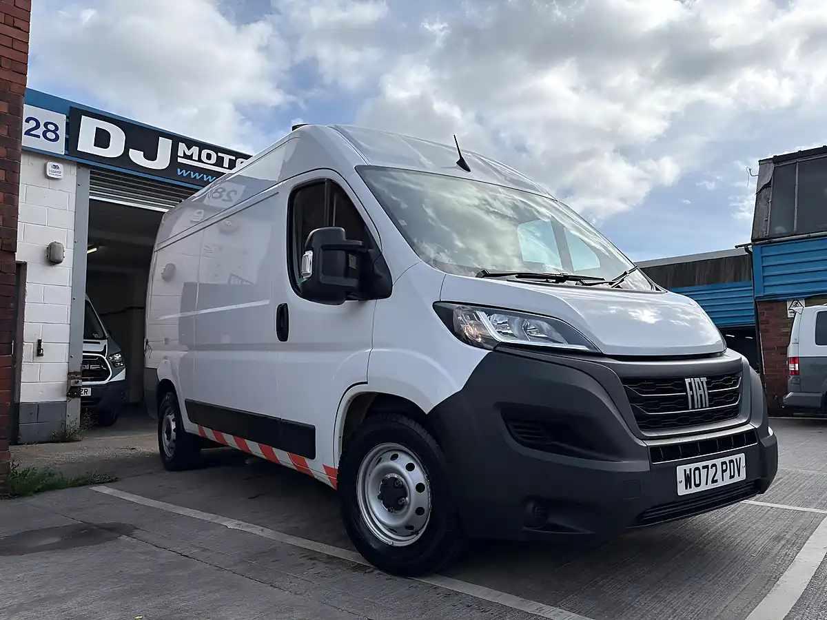 Used 2023 Fiat Ducato 35 Maxi M H2 White - Interior and Exterior details 3