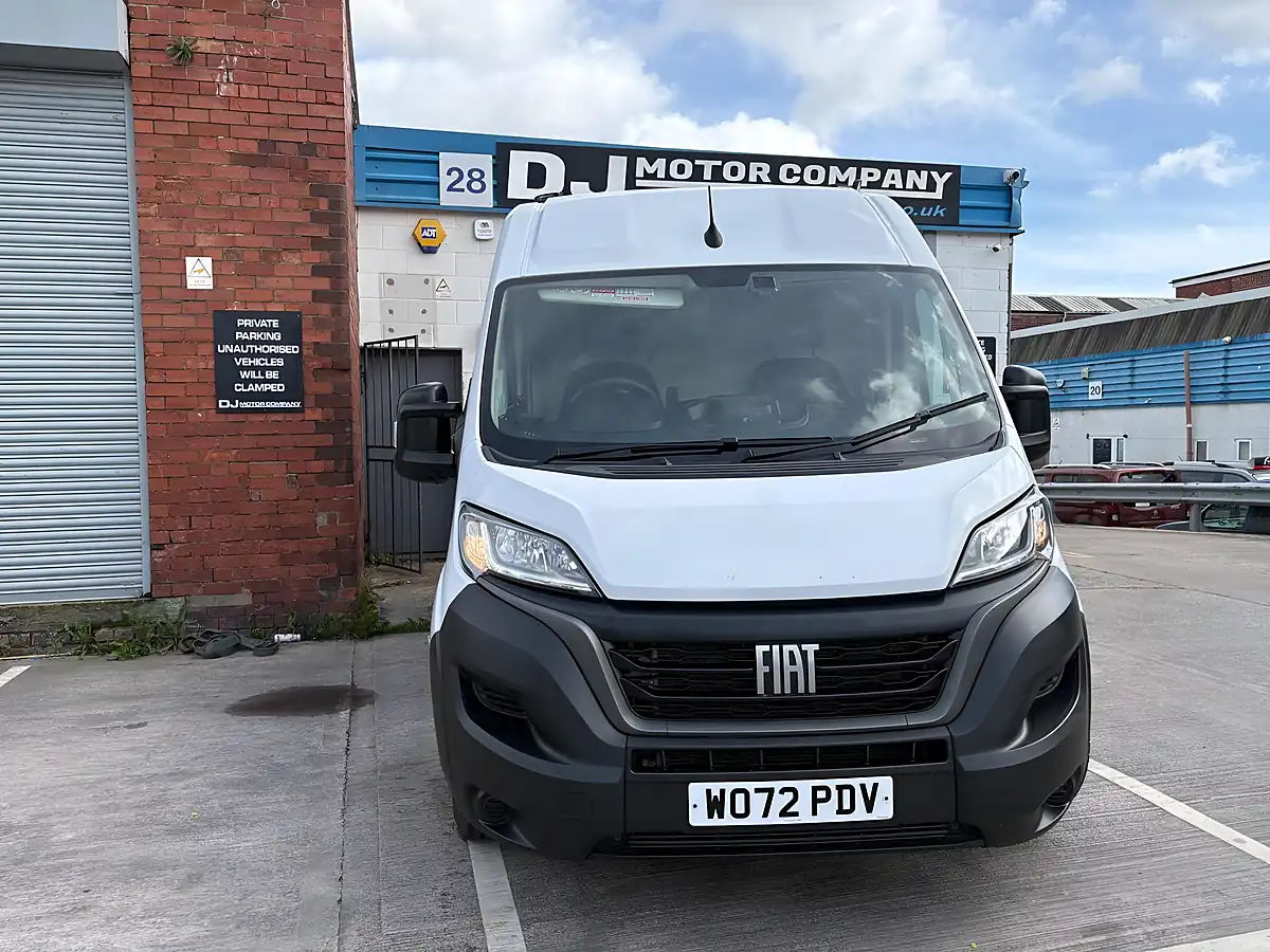 Used 2023 Fiat Ducato 35 Maxi M H2 White - Interior and Exterior details 4